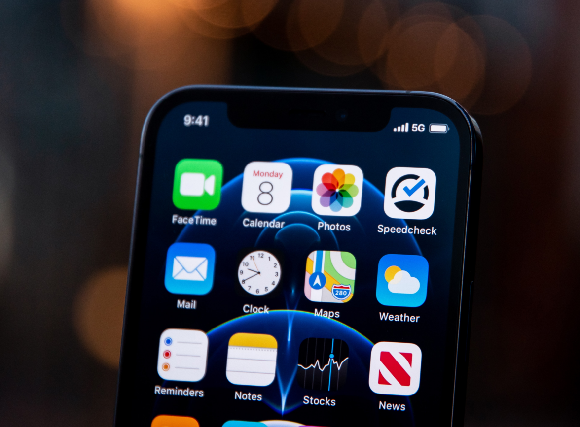 宁强苹果手机维修分享为什么 iPhone 12 在冬季会自动关机 