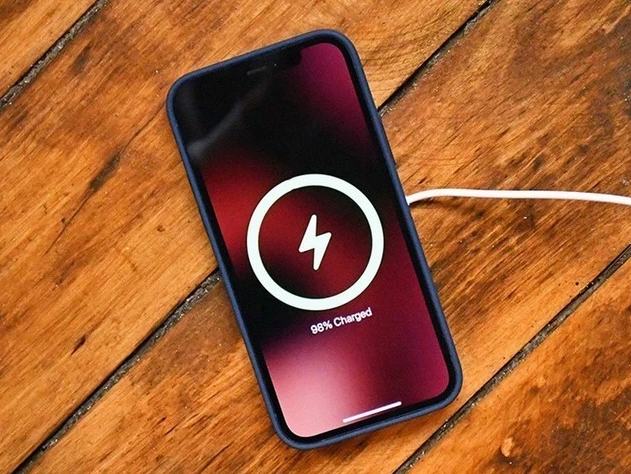 宁强苹果手机维修分享iPhone 12可以随便充电吗 